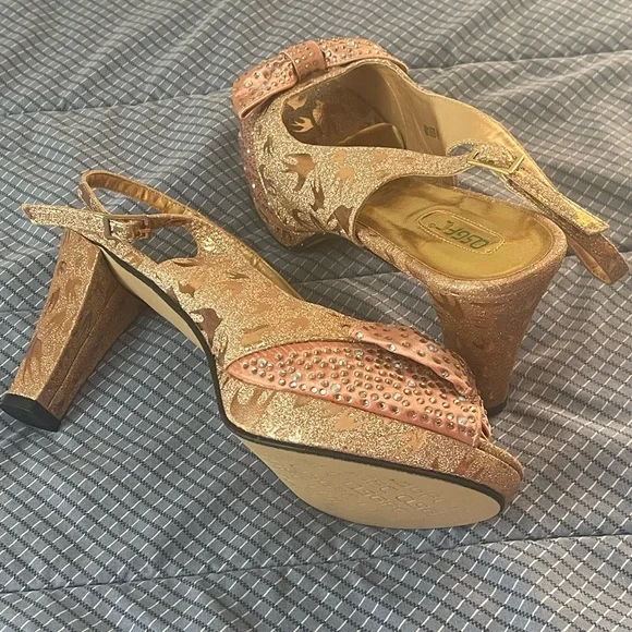 Beautiful Gorgeous Ladies Formal Heels - Picture 1 of 7